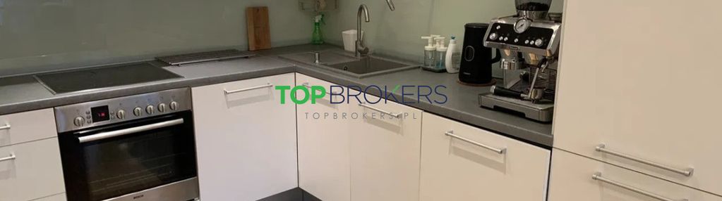 Przestronne trzy pokoje przy forcie bema, garaż