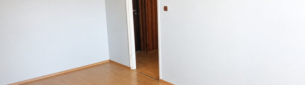 3 pokojowe mieszkanie z balkonem w centrum płocka