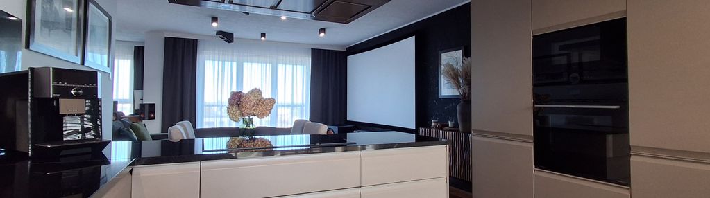 Apartament 90 m², 2 balkony, widok na zatokę