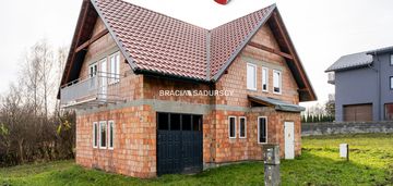 Dom w cichym miejscu krzeszowic