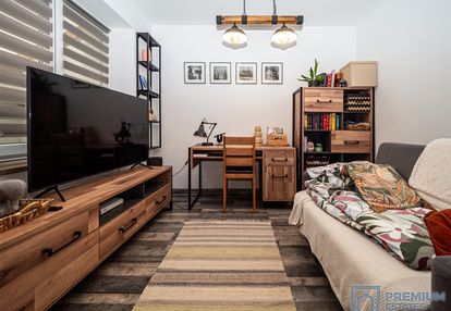 Niezwykła kawalerka z tarasem/ dąbska