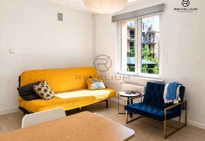 2 oddzielne pokoje|centrum helu|zamykana posesja