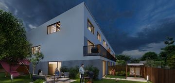 Segment od dewelopera i 5 pokoi i ogródek