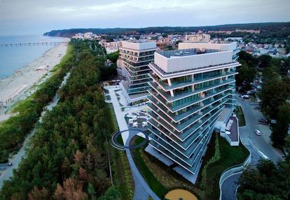 Inwestycja premium z basenem, spa, siłownią.