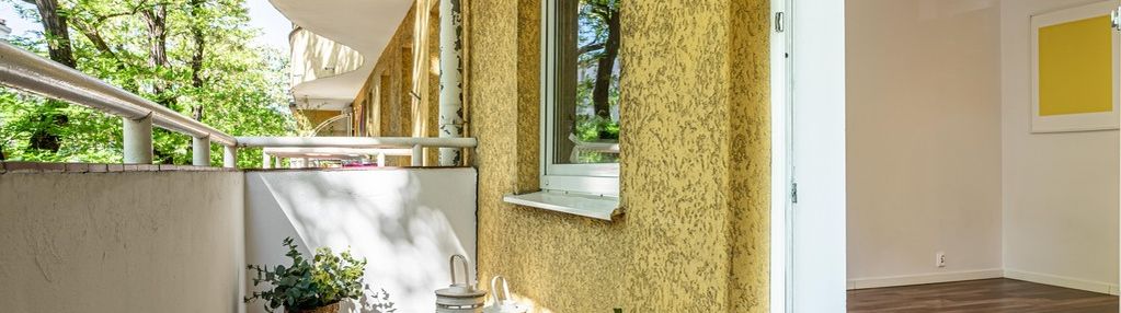 Wygodna kawalerka osobna kuchnia duży balkon