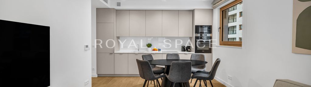 Ekskluzywny duży apartament | towarowa square