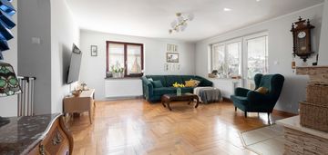 Na sprzedaż klimatyczny dom!