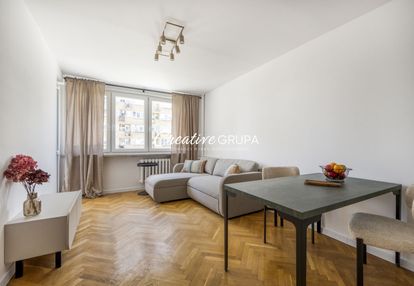 Dwa pokoje po generalnym remoncie | rondo onz