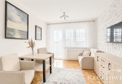 2-pokojowe z dużym balkonem, komórką i m. post.