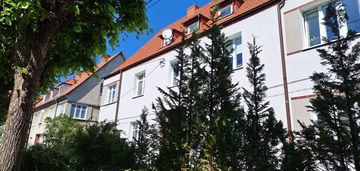 Klimatyczne mieszkanie z alkową | oliwa