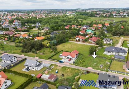 Atrakcyjna działka budowlana w nowym gizewie - media na działce