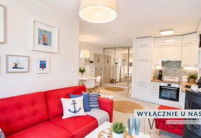 Nadmorski apartament - jantar