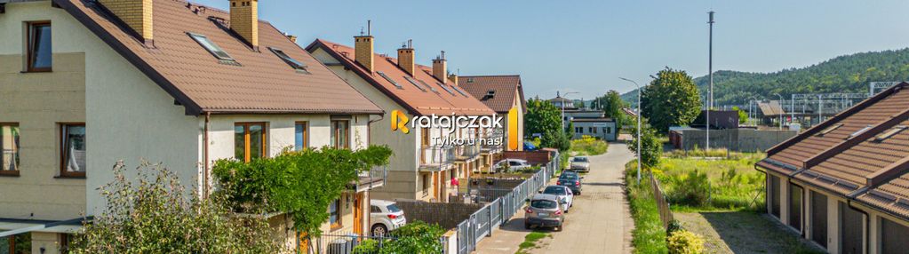 Dom w rumi janowo| 4 pokoje | 2 balkony| ogród|
