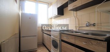 Na sprzedaż przestronne, trzypokojowe mieszkanie -