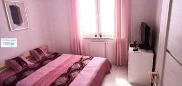 Dwupokojowy apartament z 2018 roku, widna kuchnia