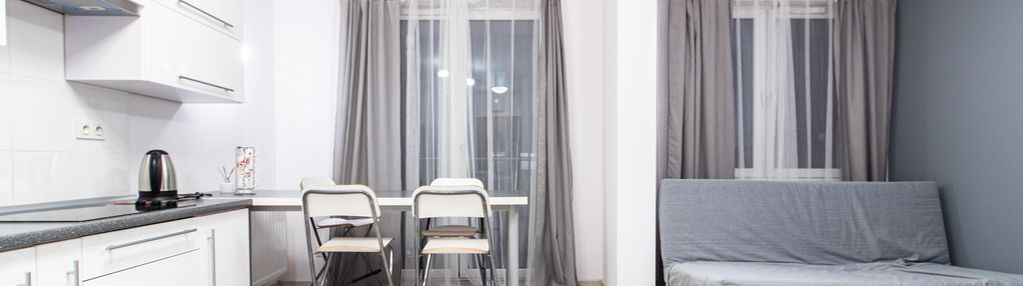 Kawalerka i czyżyny i balkon i garderoba i od 1.04