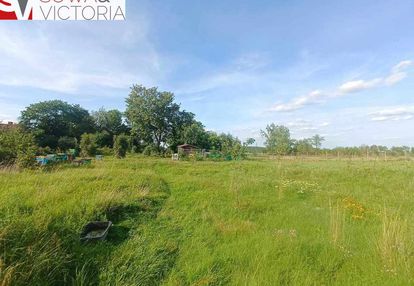 Doskonale skomunikowana działka w cieszowie.