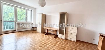 Koniuchy lotników balkon komórka lokatorska parkin