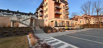 Sprzedam 3-pokojowe mieszkanie z tarasem 52 m²