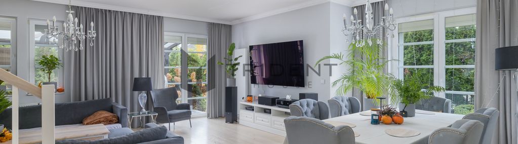 Przestronny dom na strzeżonym osiedlu - józefosław