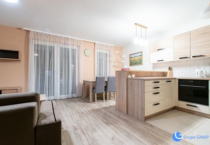 3 pokoje i balkon i nowosądecka i 61 m2