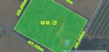 ? działka z domem i budynkiem gospodarczym