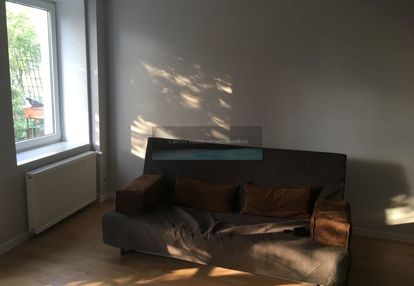 Kamienica- kawalerka - praga południe