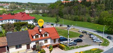 Widokowy dom w wiśniczu
