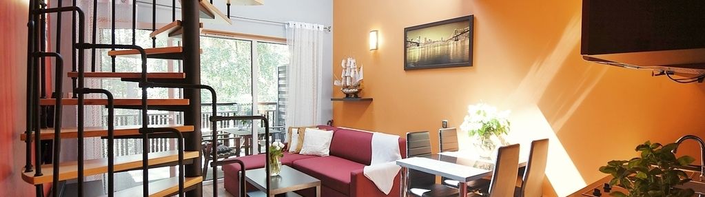 Apartament wakacyjny w sercu sosnowego lasu