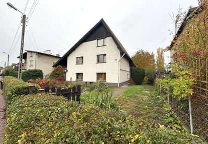 Dom - 219 m2 - 9 pokoi - katy wrocławskie - 5 arów