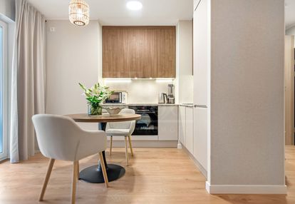 2 pokoje | miejsce w hali | gumed i centrum miasta