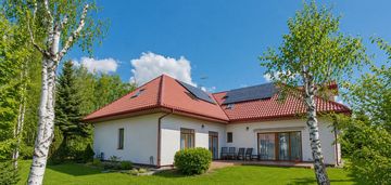 Dom 269m2, podwójny garaż, wiele drzew w ogrodzie