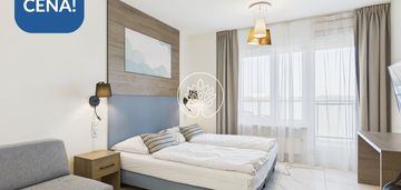 Apartament 6 piętro z  widokiem na morze.