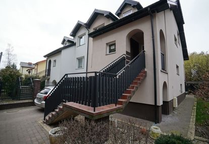 Bliźniak z ogrodem i garażem | marki|170m2