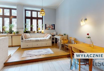 Kamienica_1 dwupoziomowe lub 2 mieszkania_metro