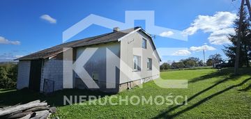 Dom w miejscowości moszczenica, z działką 10 ar.