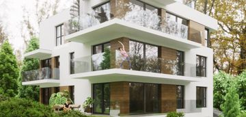 Apartament 4-pokojowy z ogrodem.