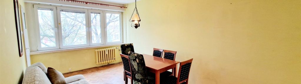 1 piętro, 42m, 2 pokoje, 11 listopada