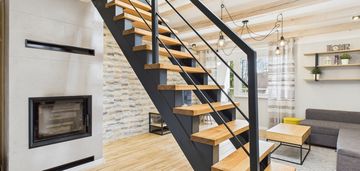 Dom nad jeziorem  – gotowy do zamieszkania