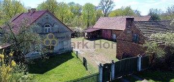 Dom z dużą działką, wilków