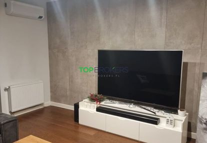 Cztery pokoje z oddzielną kuchnią, klimatyzacja