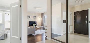 Nowoczesne 3-pokojowe mieszkanie z 3 balkonami