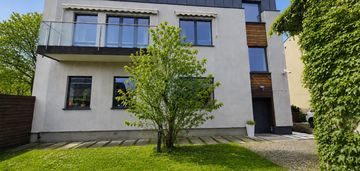 3-lokale 306 m²| 2 mieszkania+biuro| garaż