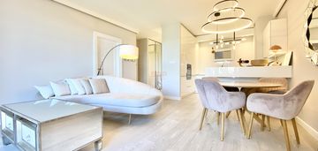 Piękne mieszkanie z widokiem na rzeke | angel wings