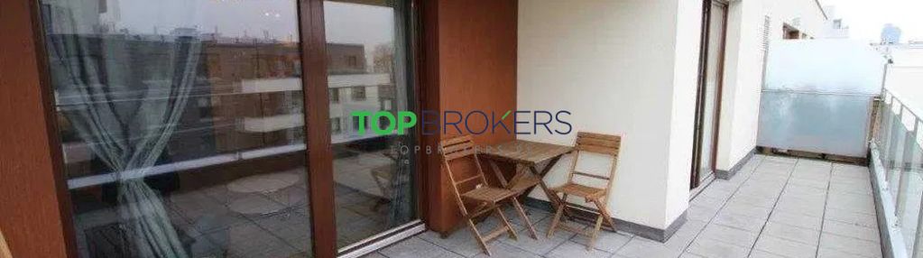 Salon z aneksem i sypialnia, taras, klimatyzacja