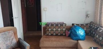 Dwa pokoje z osobną kuchnią, do remontu, piwnica