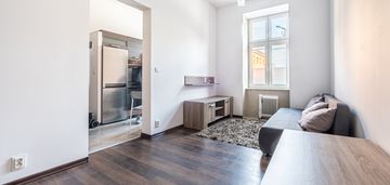 Studio*30m2*plac b. getta*od zaraz*czarnieckiego