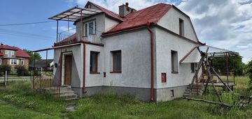 Dom w walawie z dużą działką