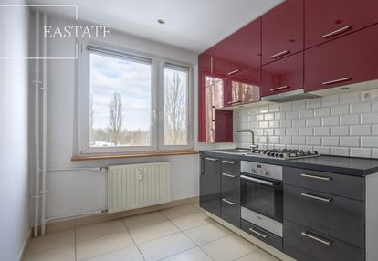 Bemowo i 3 pokoje i duży balkon i cicha okolica i