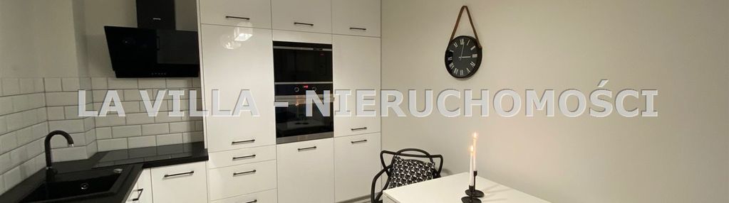 Atrakcyjny umeblowany lokal mieszkalny centrum!!!